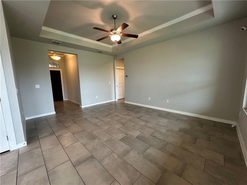 1014 Pasadena Street Portland, TX 78374 - Photo 5 of 35