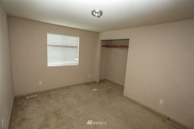 $240,000 | 17828 73rd Avenue East, Puyallup, WA 98375