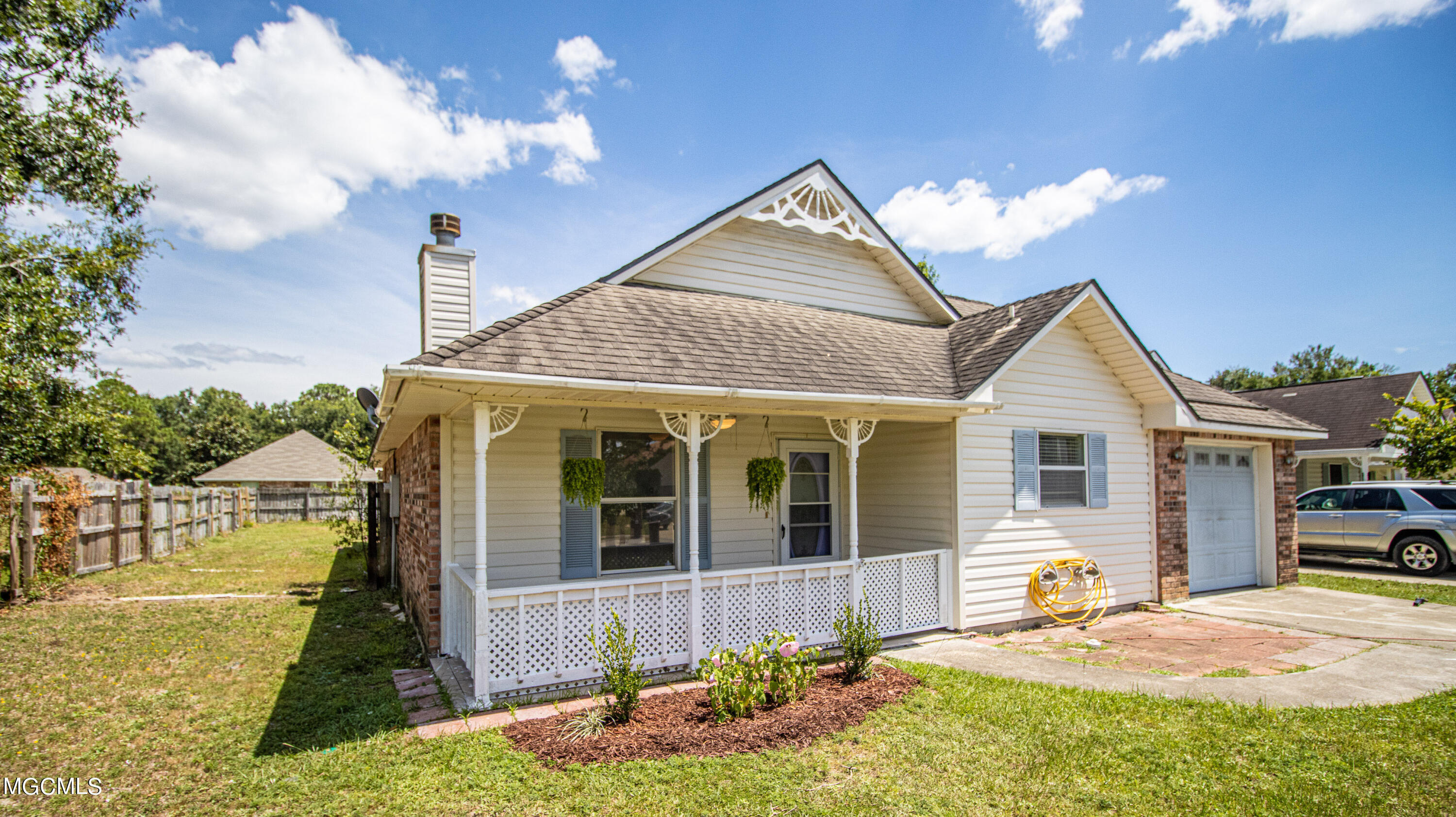 388 Nelson Road Biloxi, MS 39531 - Photo 1 of 16 Norris-1020