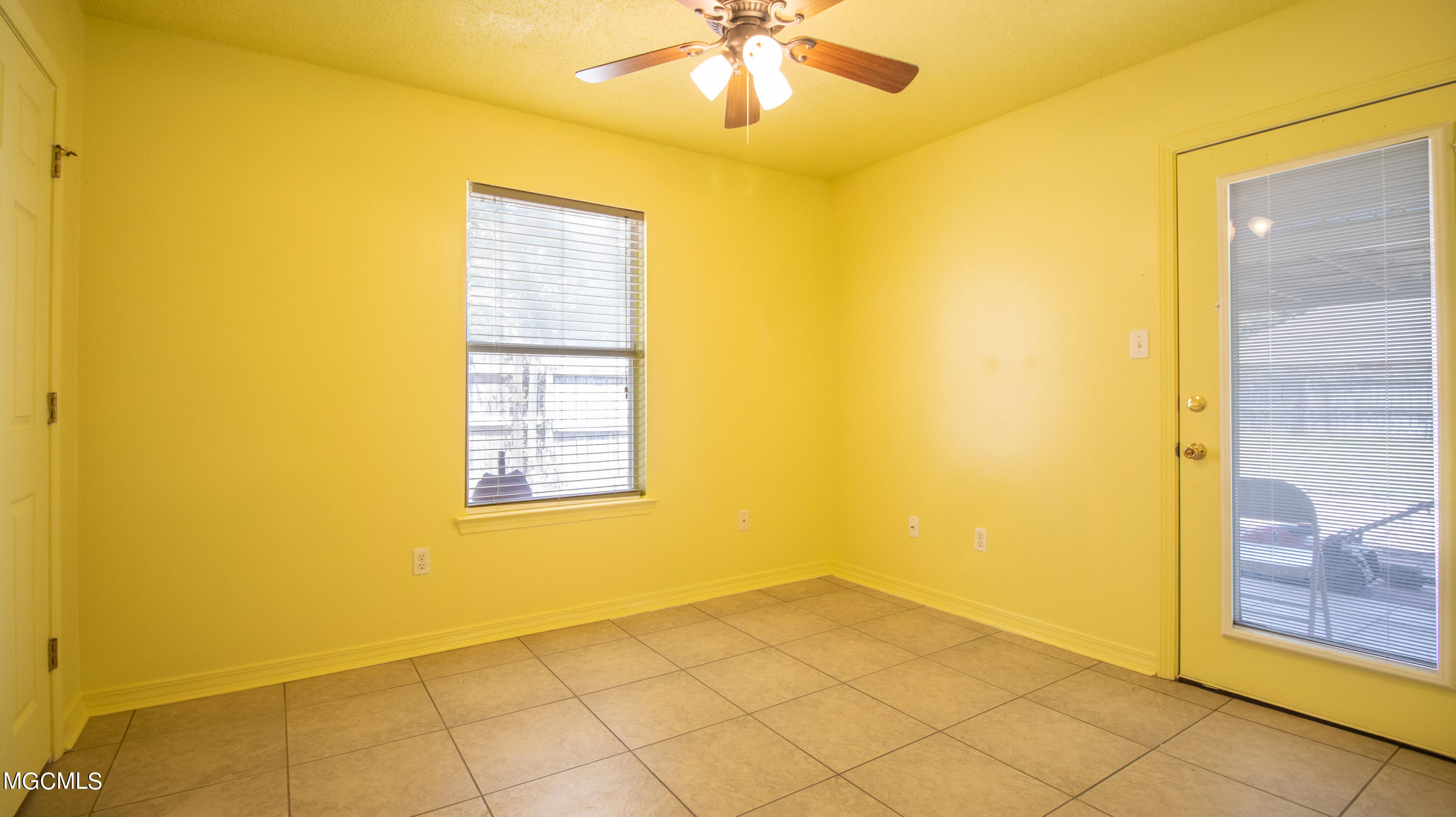 388 Nelson Road Biloxi, MS 39531 - Photo 8 of 16 Norris-1004
