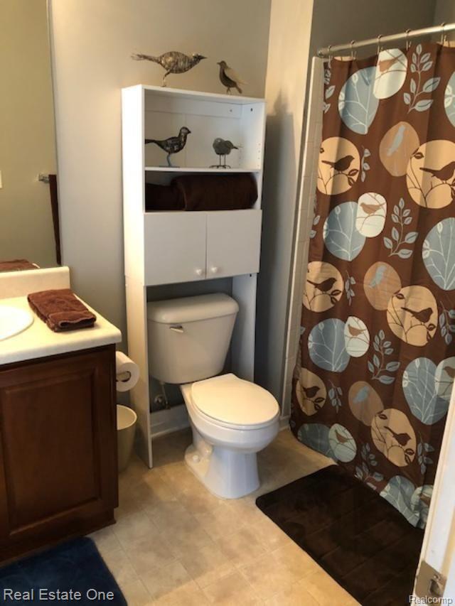 22688 Goddard Road Taylor, MI 48180 - Photo 11 of 14 thumbnail (7).jpg