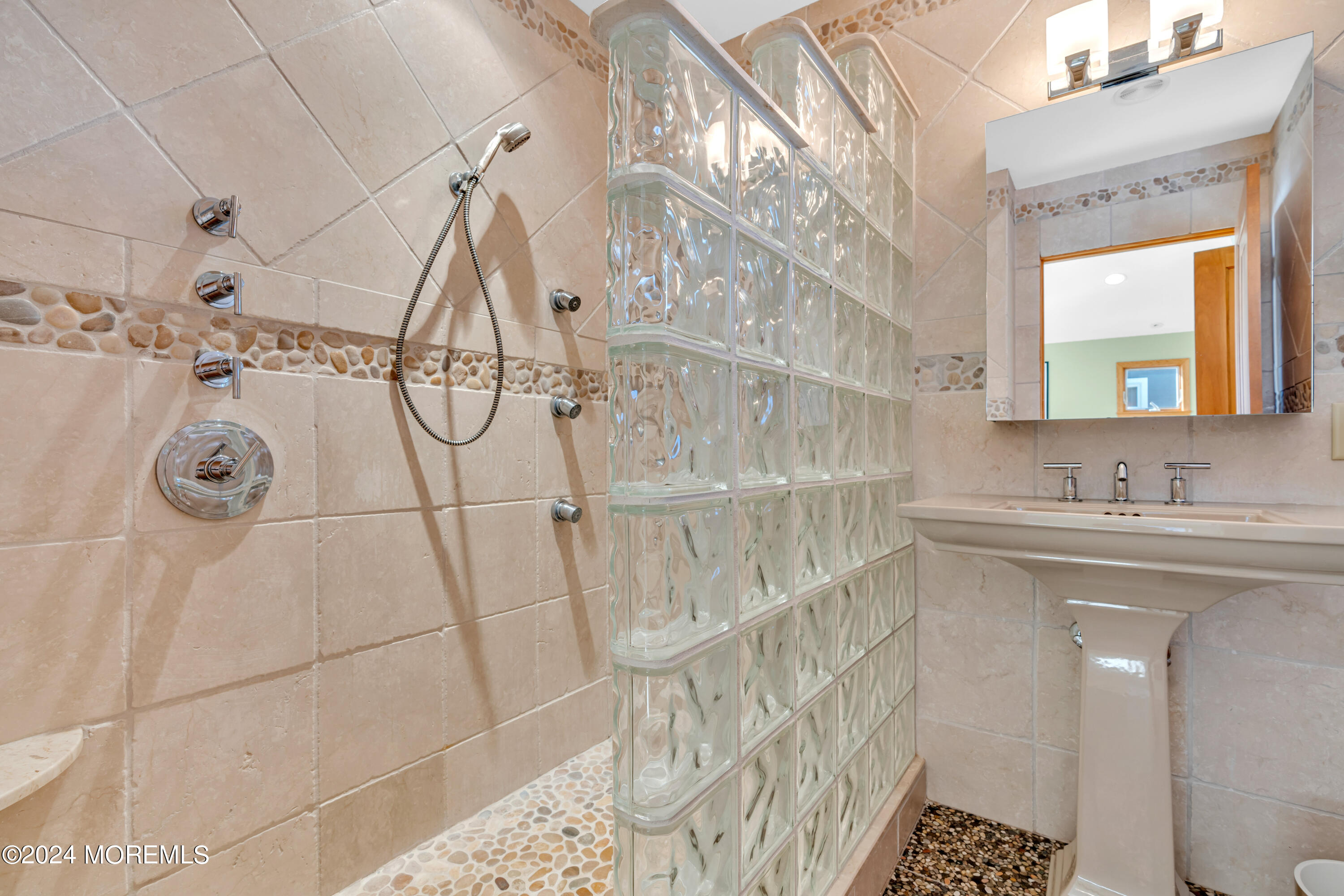 463 Boca Raton Drive Lavallette, NJ 08735 - Photo 22 of 44 23
