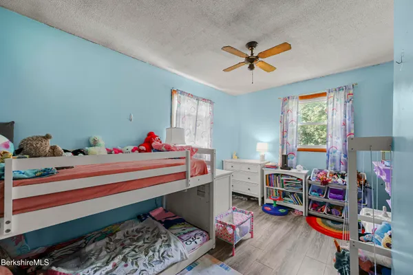 $292,500 | 74 East Windsor Road, Peru, MA 01235