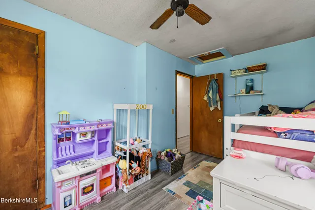 $292,500 | 74 East Windsor Road, Peru, MA 01235