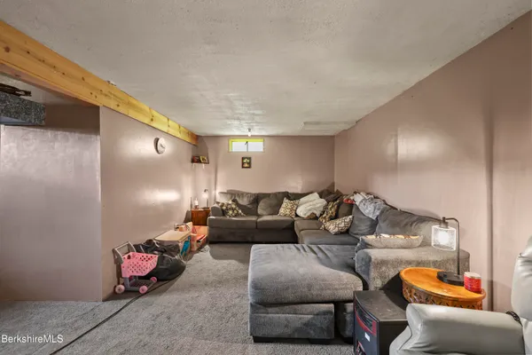 $292,500 | 74 East Windsor Road, Peru, MA 01235