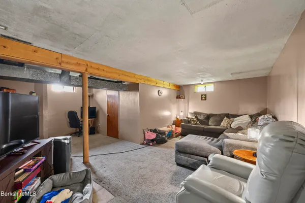 $292,500 | 74 East Windsor Road, Peru, MA 01235