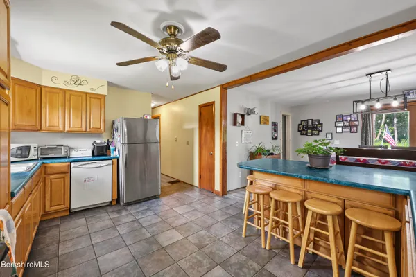 $292,500 | 74 East Windsor Road, Peru, MA 01235