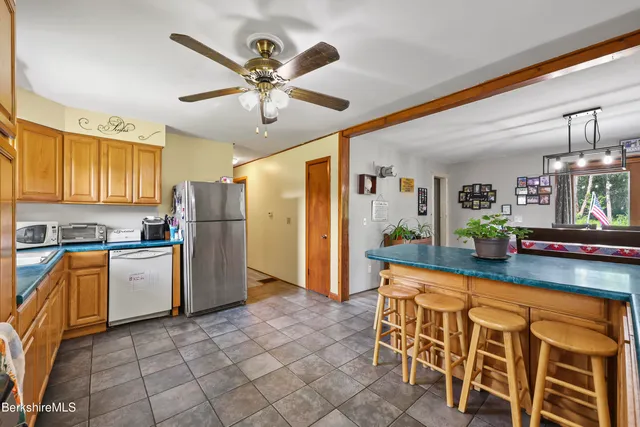 $292,500 | 74 East Windsor Road, Peru, MA 01235