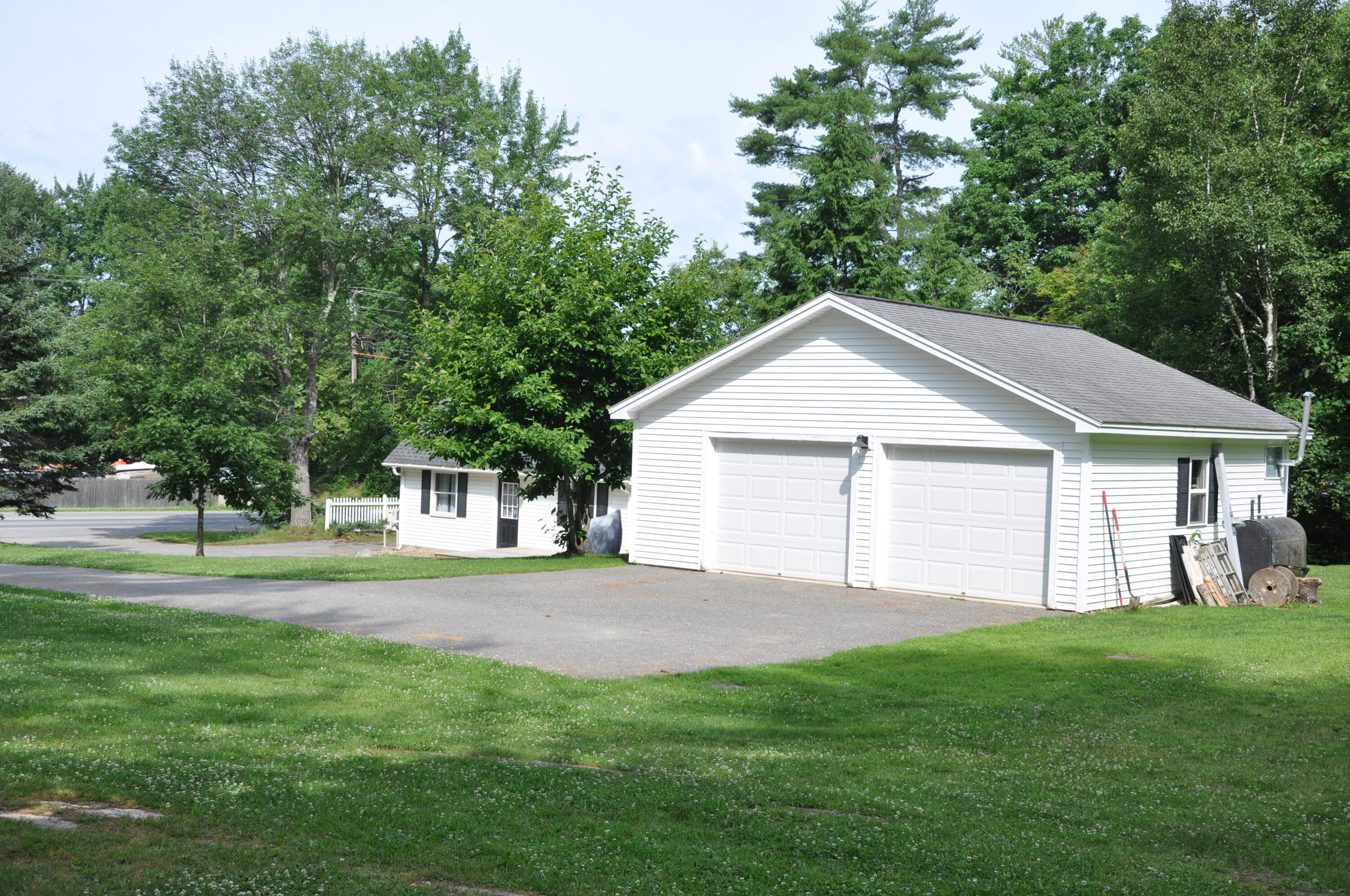 777 Coldbrook Road Hermon, ME 04401 - Photo 7 of 34 DSC_0010
