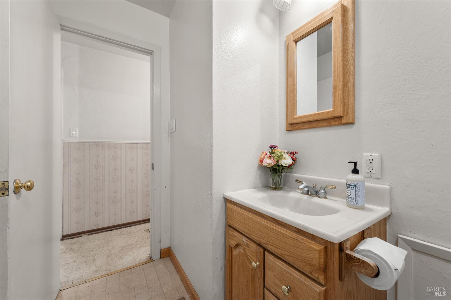 1102 Michigan Drive Santa Rosa, CA 95405 - Photo 16 of 30