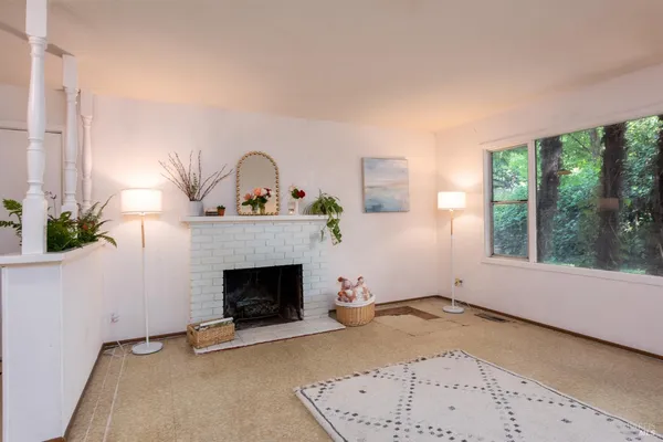 $625,000 | 1102 Michigan Drive, Santa Rosa, CA 95405
