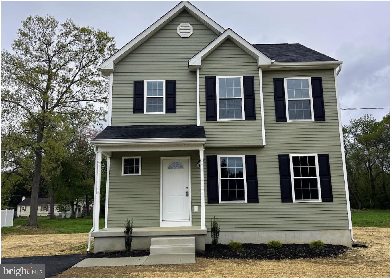 108 West Park Avenue Vineland, NJ 08360 - Photo 1 of 37 a front view of a house