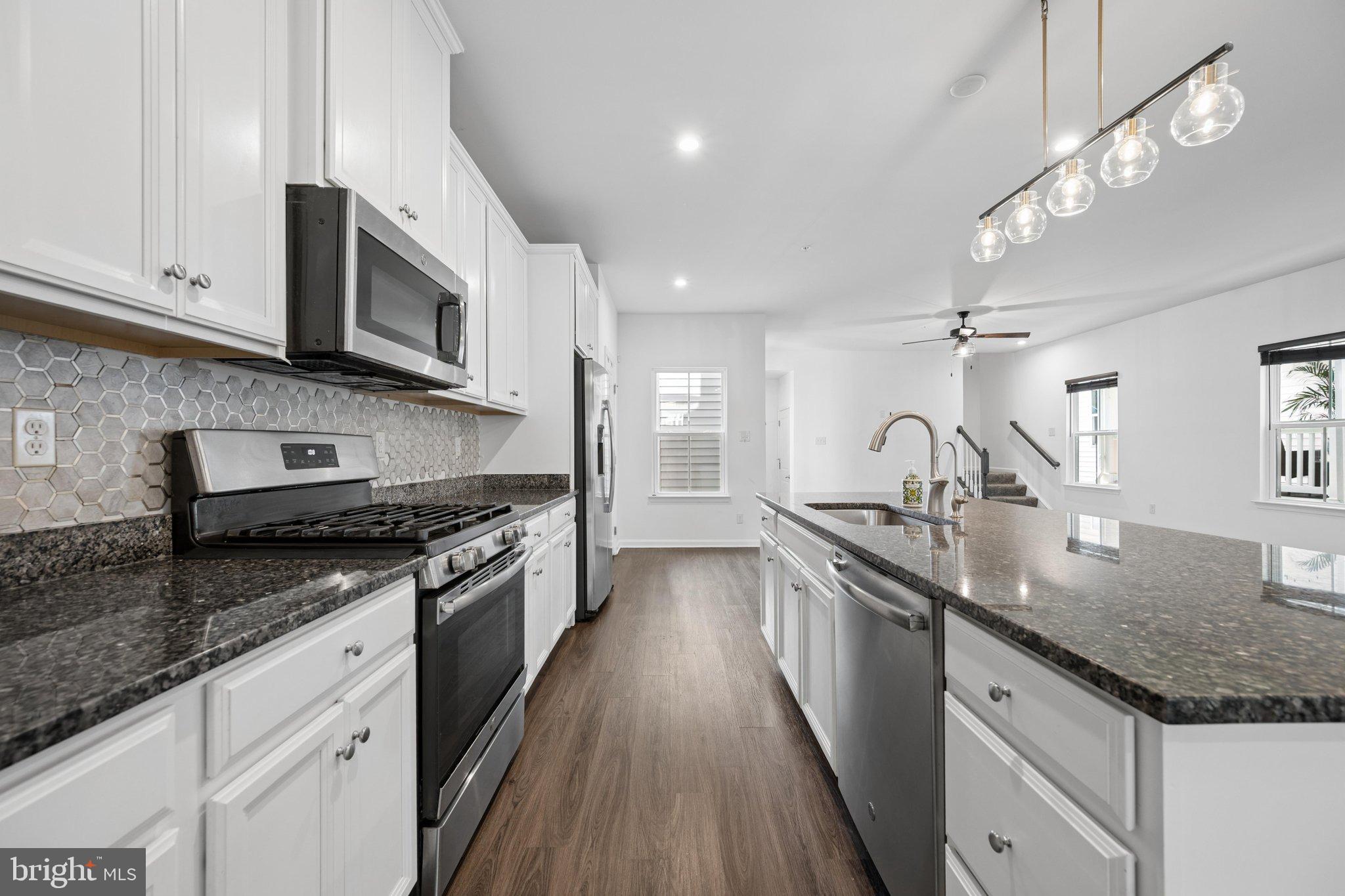 14208 Jaeger Road Clarksburg, MD 20871 - Photo 11 of 46 DSC_1923