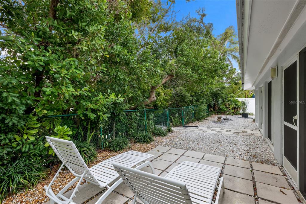 413 Poinsettia Road Anna Maria, FL 34216 - Photo 27 of 60