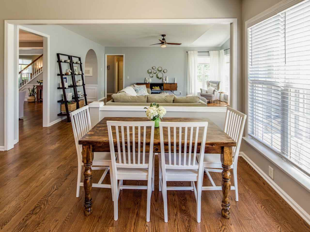 7780 Silver View Lane Raleigh, NC 27613 - Photo 8 of 30 The breakfast area has its own clearly defined space and yet it is also open to both the kitchen and the family room. Breakfast area