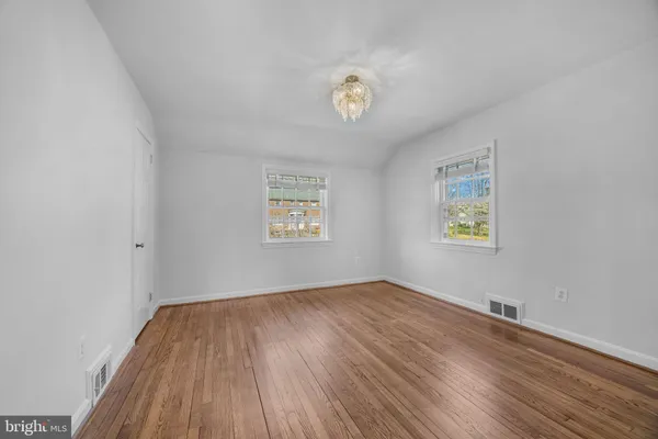 $4,995 | 2355 North Quincy Street, Arlington, VA 22207