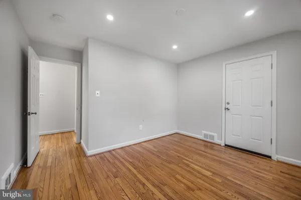 $4,995 | 2355 North Quincy Street, Arlington, VA 22207