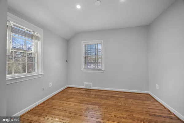 $4,995 | 2355 North Quincy Street, Arlington, VA 22207