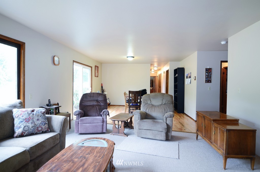 26981 Minkler Road Sedro-Woolley, WA 98284 - Photo 7 of 16 Gallery Image 7