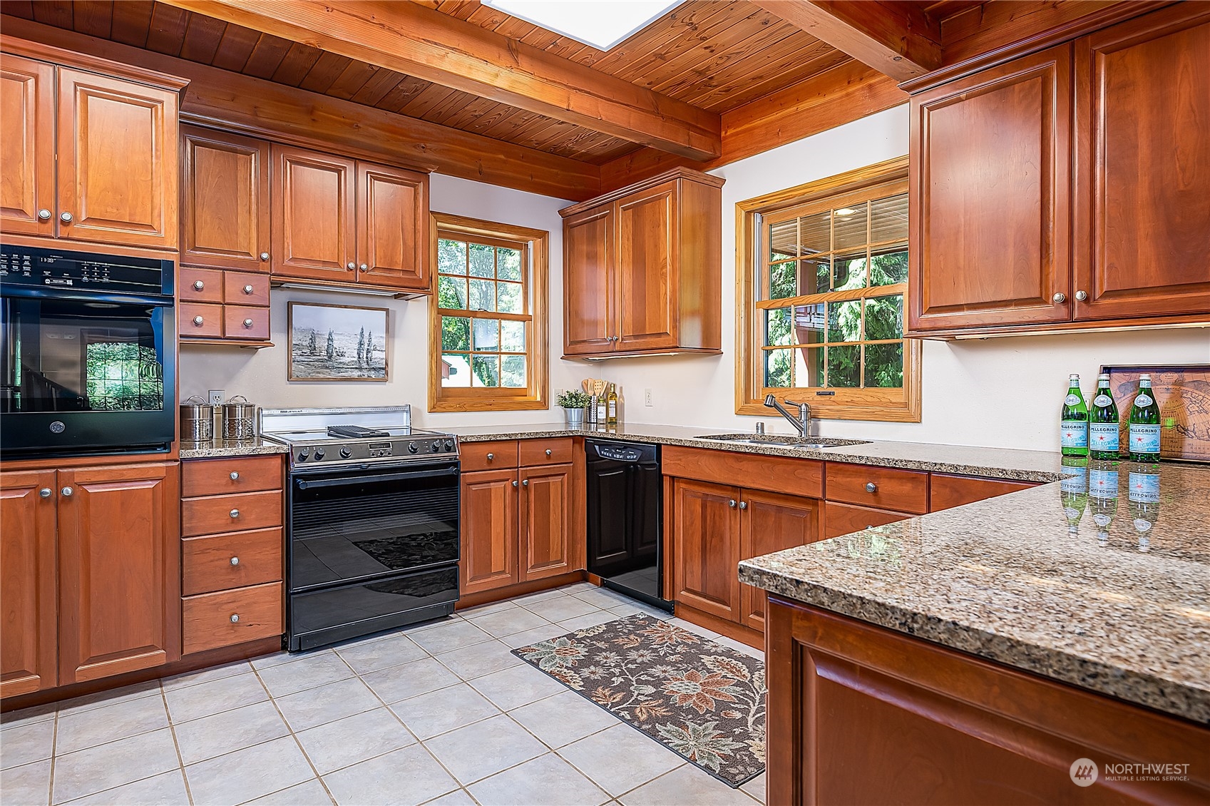 16332 Dubuque Road Snohomish, WA 98290 - Photo 8 of 39 Gallery Image 8