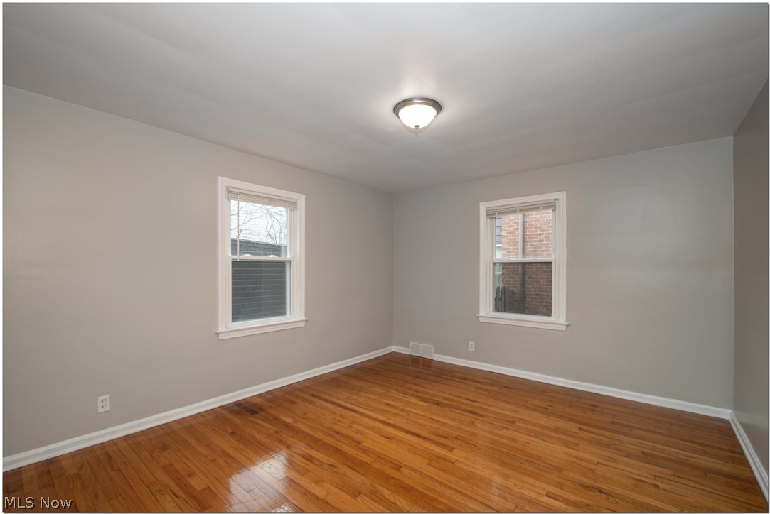 13710 Cedar Road Cleveland, OH 44118 - Photo 19 of 35 Gallery Image 19