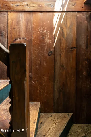 $1,750,000 | 978 Clayton Mill River Road, New Marlborough, MA 01259