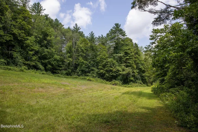 $1,750,000 | 978 Clayton Mill River Road, New Marlborough, MA 01259