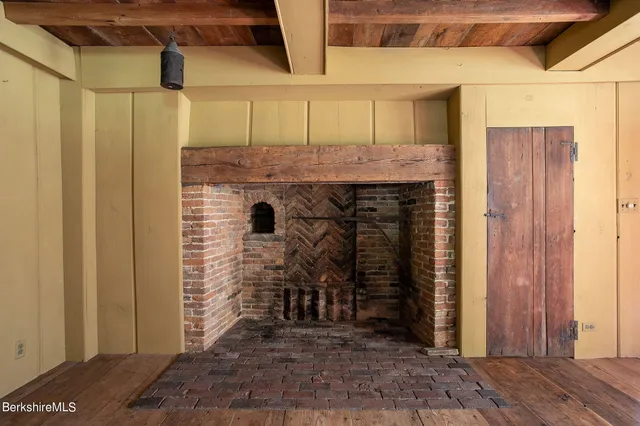 $1,750,000 | 978 Clayton Mill River Road, New Marlborough, MA 01259