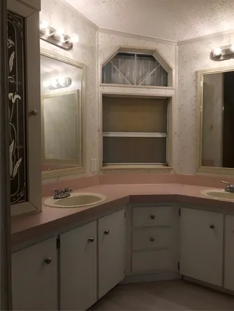 $189,900 | 1703 Southwest 35th Circle, Okeechobee, FL 34974