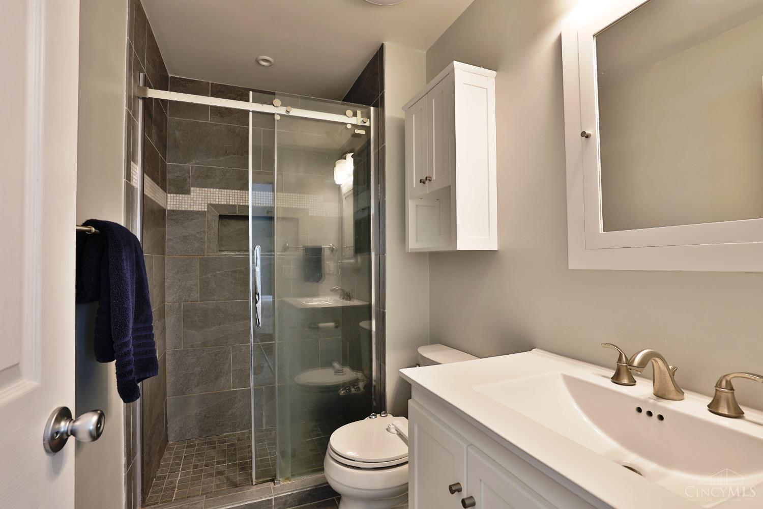 4434 Hunt Road Blue Ash, OH 45242 - Photo 20 of 35 Gallery Image 20