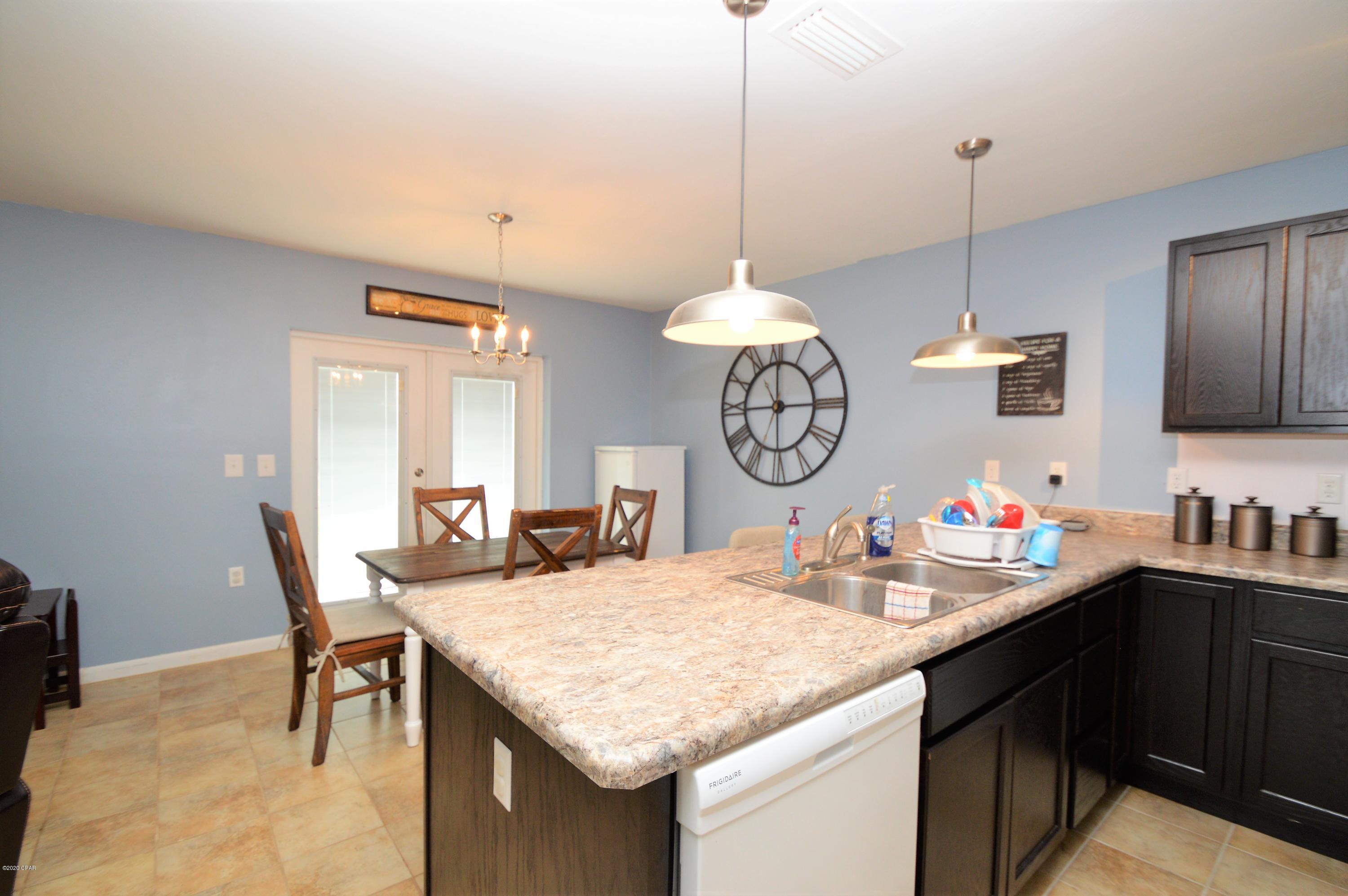 2582 Clayton Road Chipley, FL 32428 - Photo 8 of 15 Gallery Image 8