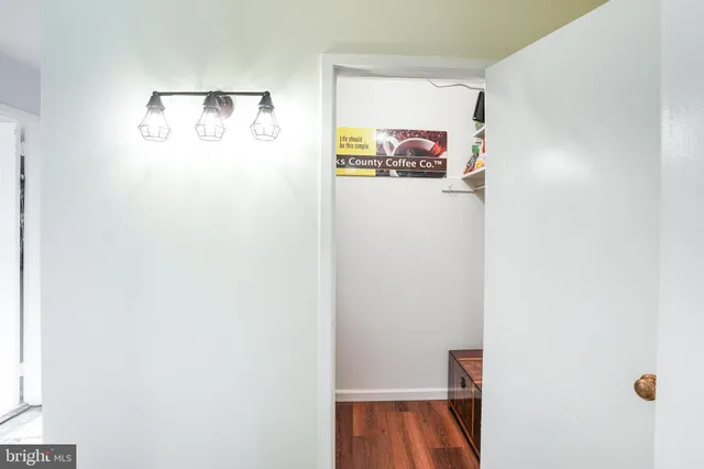 $214,000 | 309 Florence Avenue, Unit 112N, Jenkintown, PA 19046