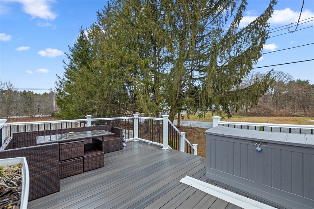 3 New Fitchburg Road Townsend, MA 01474 - Photo 14 of 23