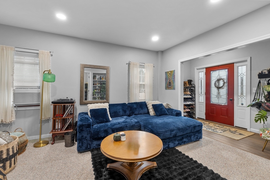 3 New Fitchburg Road Townsend, MA 01474 - Photo 2 of 23