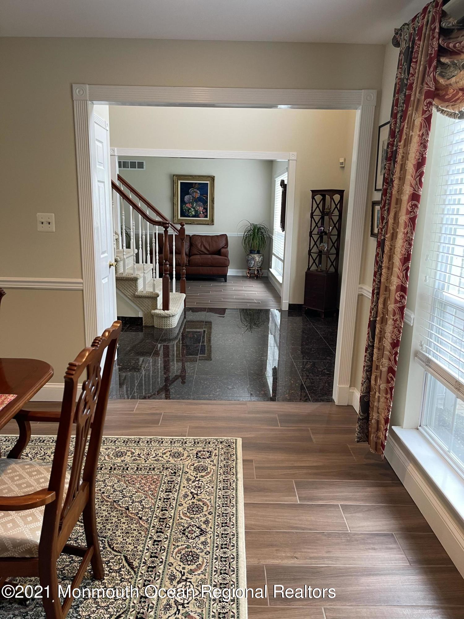 7 Sunnywoods Road Manalapan, NJ 07726 - Photo 11 of 22 IMG_5138
