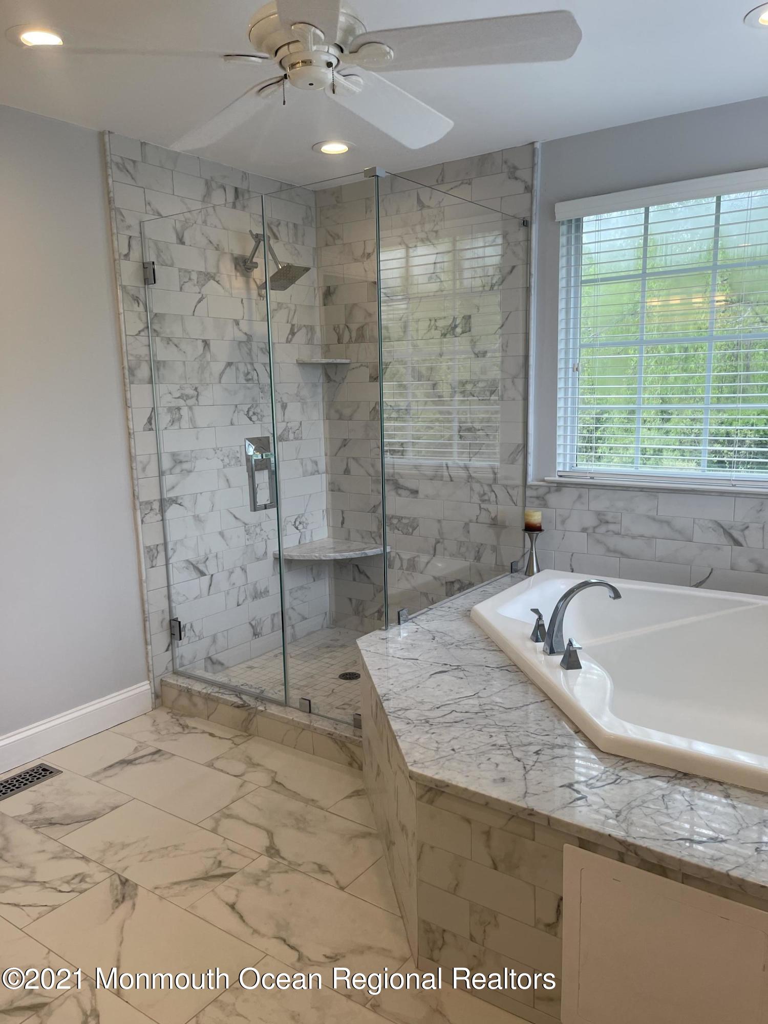 7 Sunnywoods Road Manalapan, NJ 07726 - Photo 17 of 22 IMG_5149