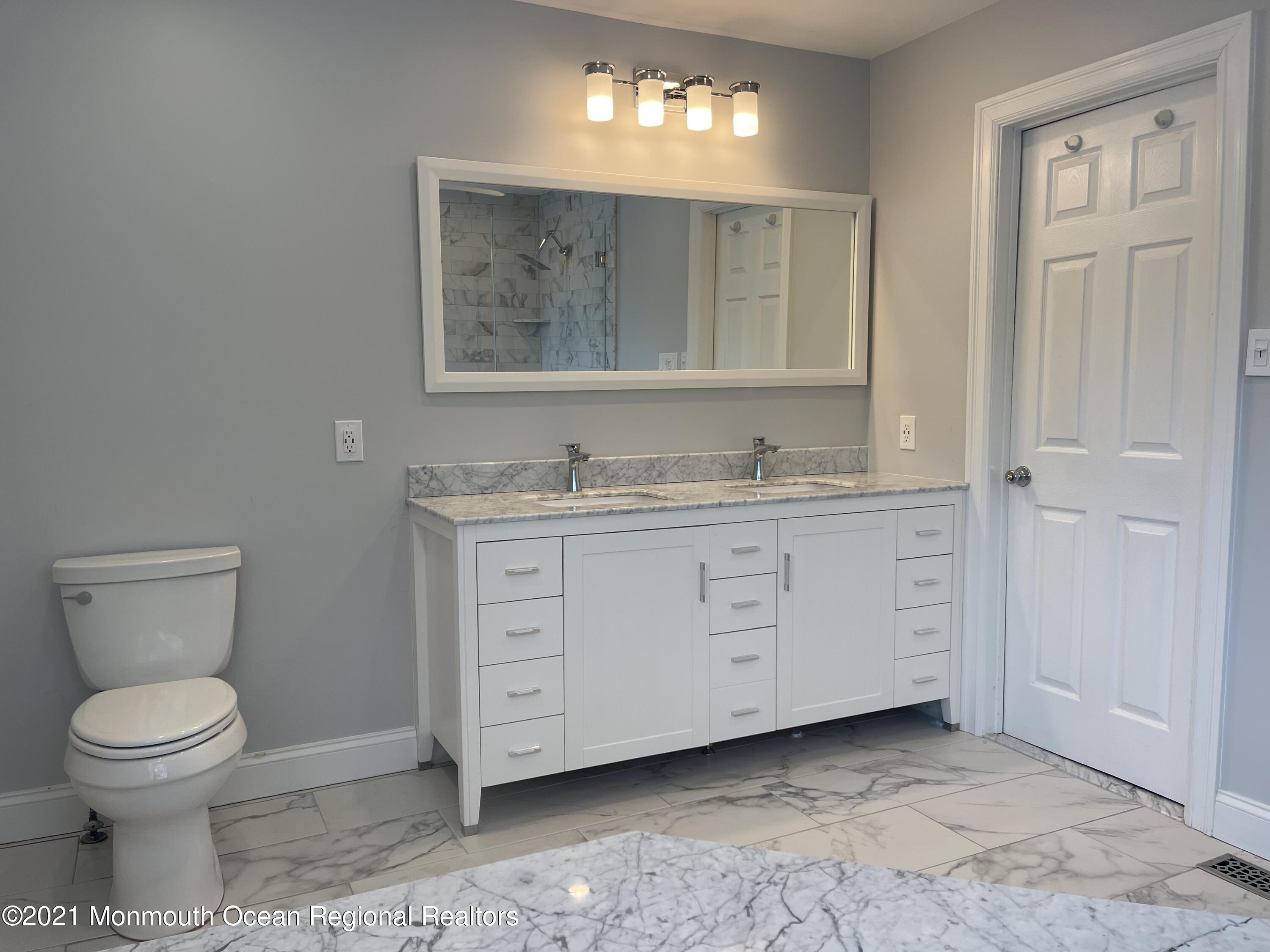 7 Sunnywoods Road Manalapan, NJ 07726 - Photo 18 of 22 IMG_5160