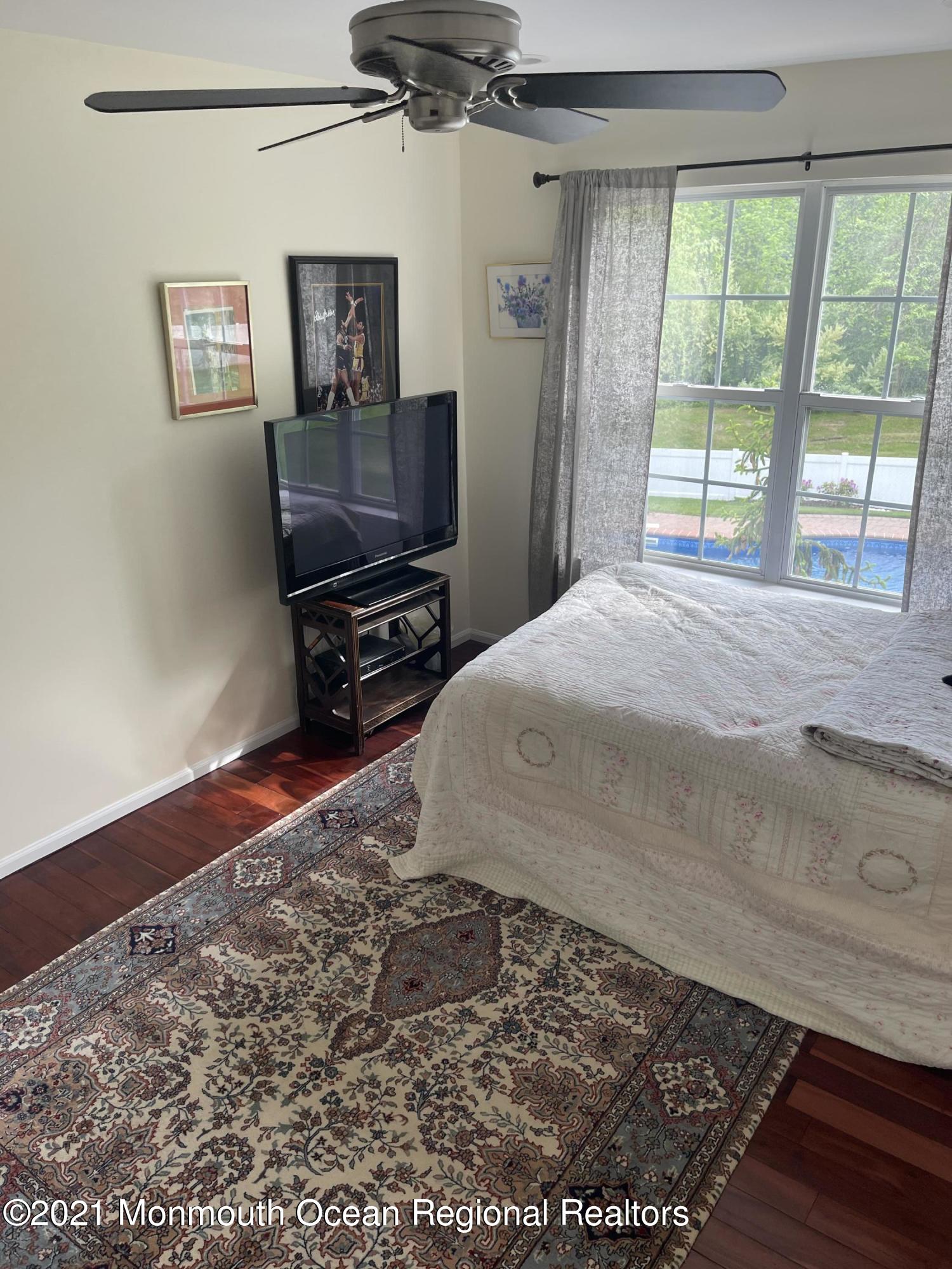 7 Sunnywoods Road Manalapan, NJ 07726 - Photo 21 of 22 IMG_5186