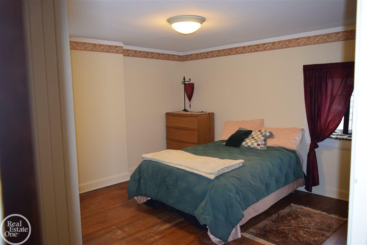184 Kerby Road Grosse Pointe Farms, MI 48236 - Photo 29 of 35