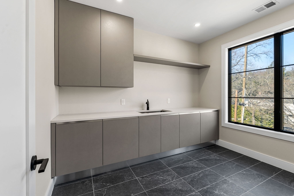 93 Sevland Road Newton, MA 02459 - Photo 20 of 42