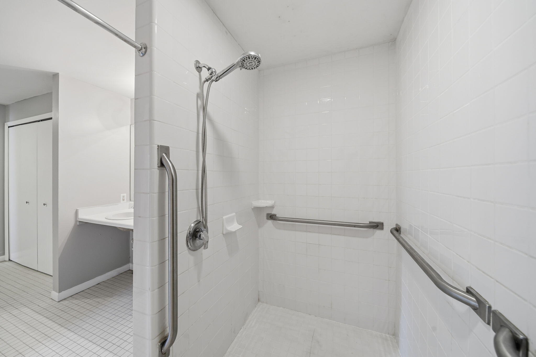 1011 Backus Street Jackson, MI 49202 - Photo 22 of 45 22