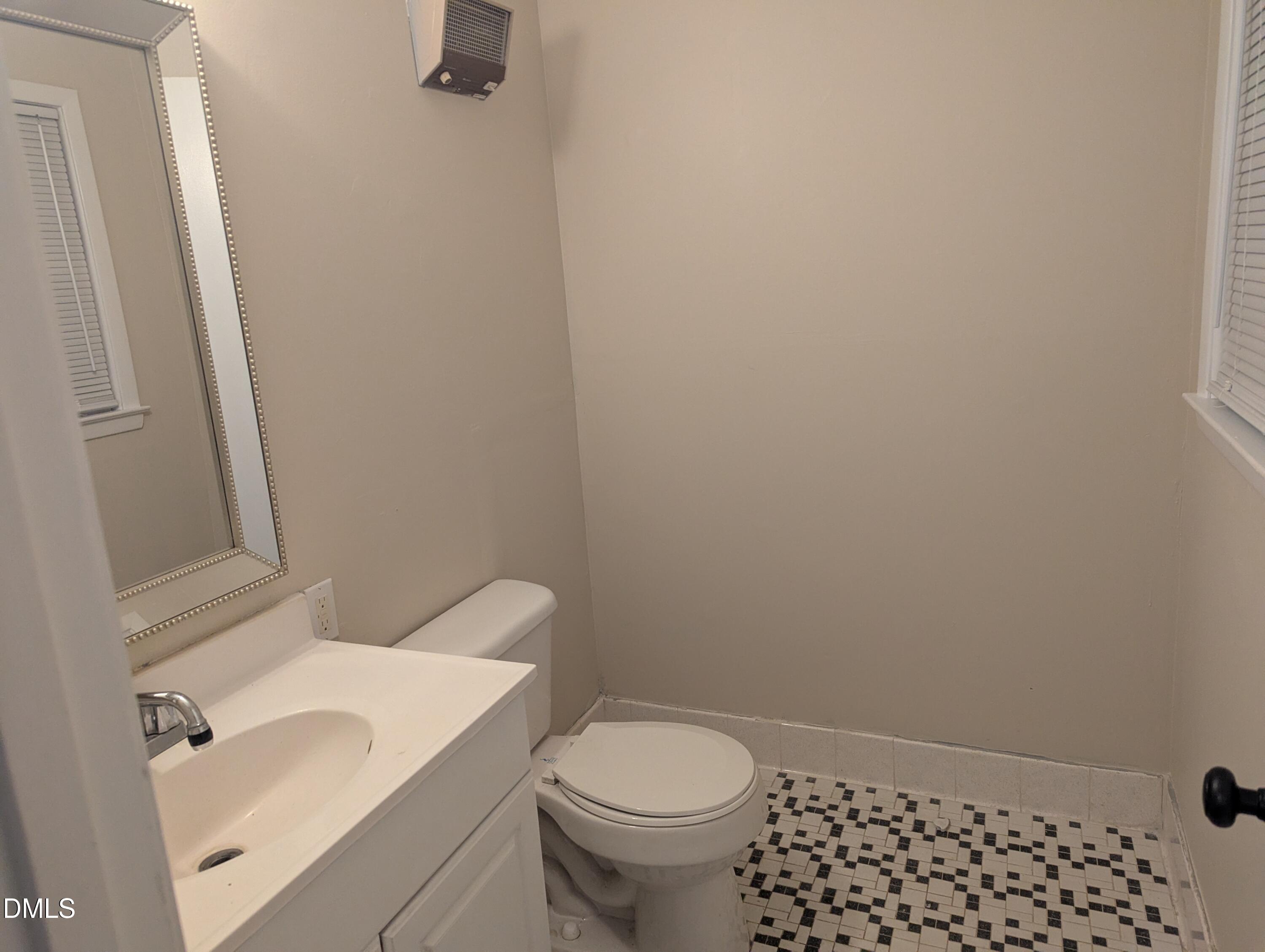 1020 Riverside Circle Spring Lake, NC 28390 - Photo 26 of 33 PXL_20260824_013201487