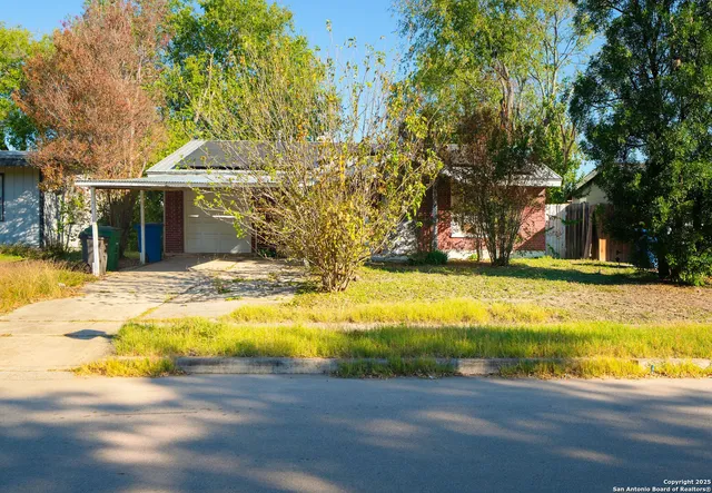 $140,000 | 5135 Village Lawn, San Antonio, TX 78218