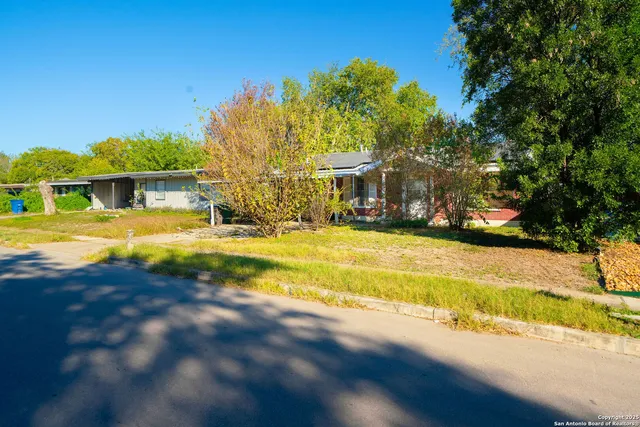 $140,000 | 5135 Village Lawn, San Antonio, TX 78218