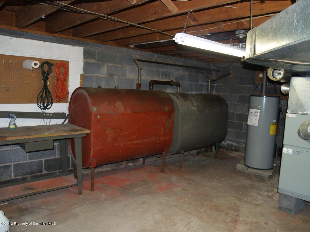 1670 Summit Lake Road Clarks Summit, PA 18411 - Photo 16 of 21 Gallery Image 16