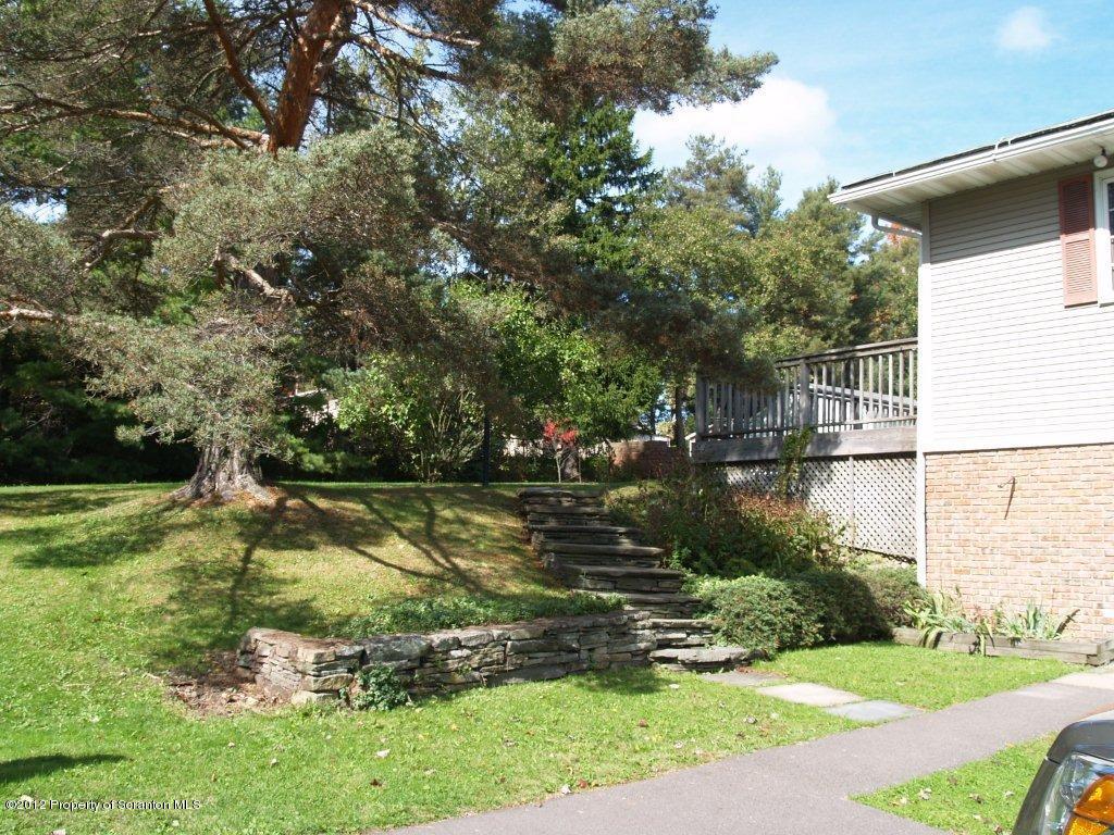 1670 Summit Lake Road Clarks Summit, PA 18411 - Photo 18 of 21 Gallery Image 18