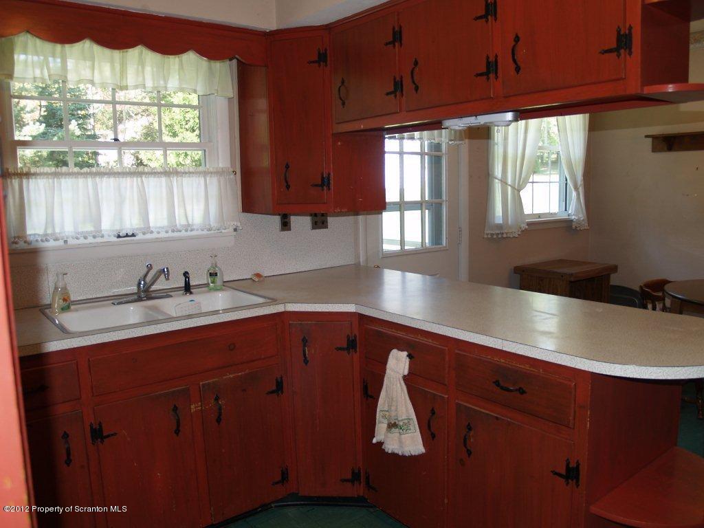 1670 Summit Lake Road Clarks Summit, PA 18411 - Photo 6 of 21 Gallery Image 6