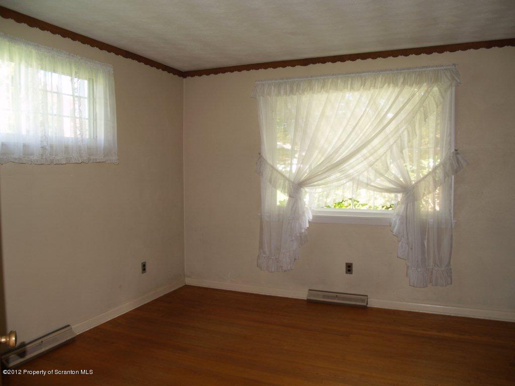 1670 Summit Lake Road Clarks Summit, PA 18411 - Photo 8 of 21 Gallery Image 8