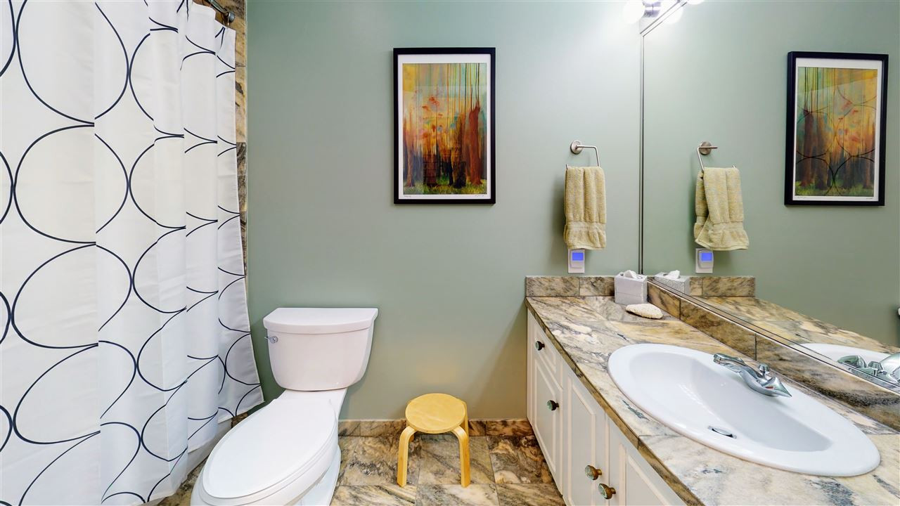 4212 Windsor Place Raleigh, NC 27609 - Photo 24 of 30 Hall Bath