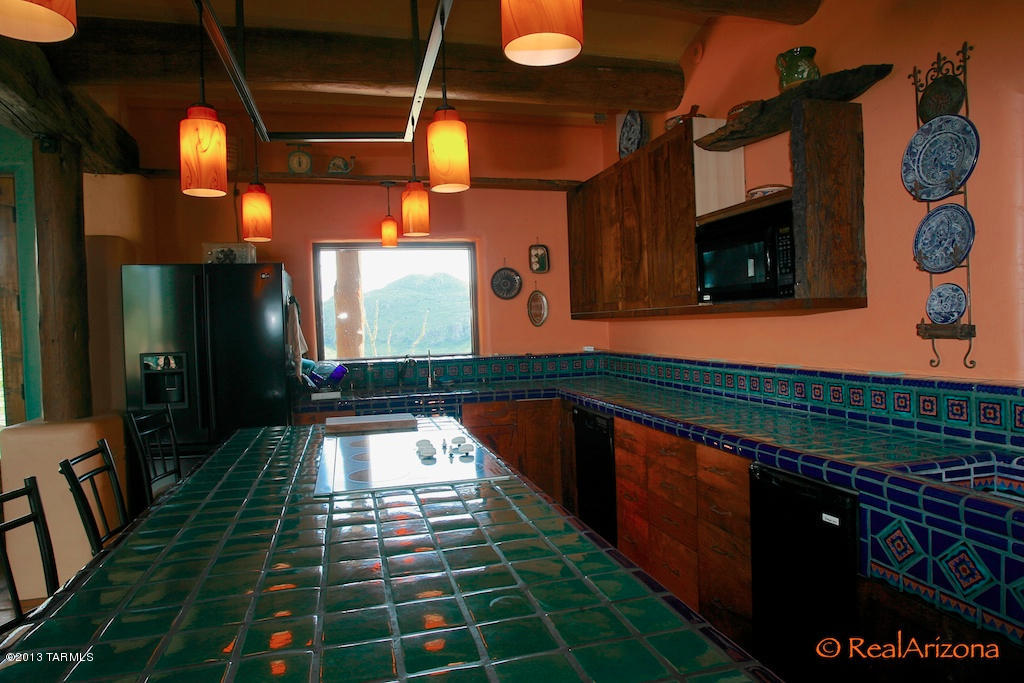 58 Doc Hudson Court Rio Rico, AZ 85648 - Photo 5 of 49